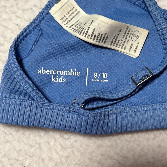Abercrombie Kids Girls Bikini Top, EUC (Wore Once), Size 9/10 (AK Sizing) - Picture 2 of 6